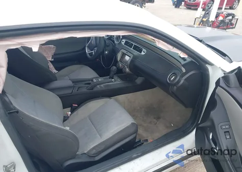 2014 Chevrolet Camaro 2Ls z USA, uszkodzony, nr VIN 2G1FA1E32E9228846